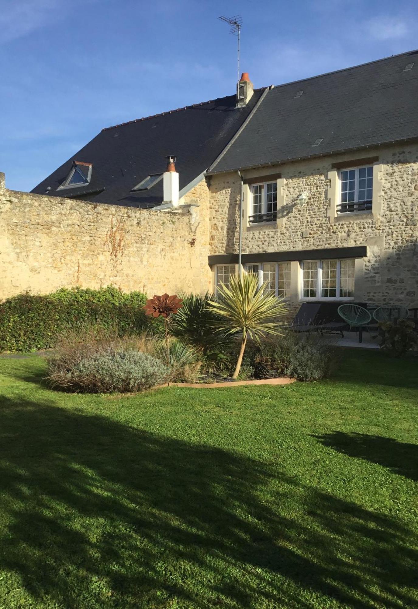 La Naomath - Maison D'Hotes, Hebergement Insolite & Gite Bayeux Kültér fotó